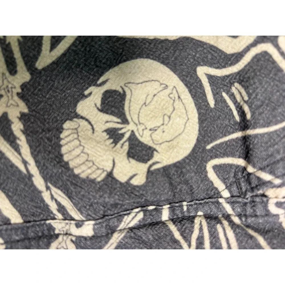 Sea Shepherd Men's Tropical Floral Skull Gray Shorts L Cotton Dolphin Whale - Picture 3 of 8